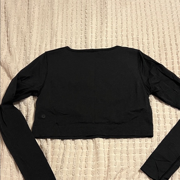 lululemon athletica Ribbed Black Crop Top - Picture 3 of 4
